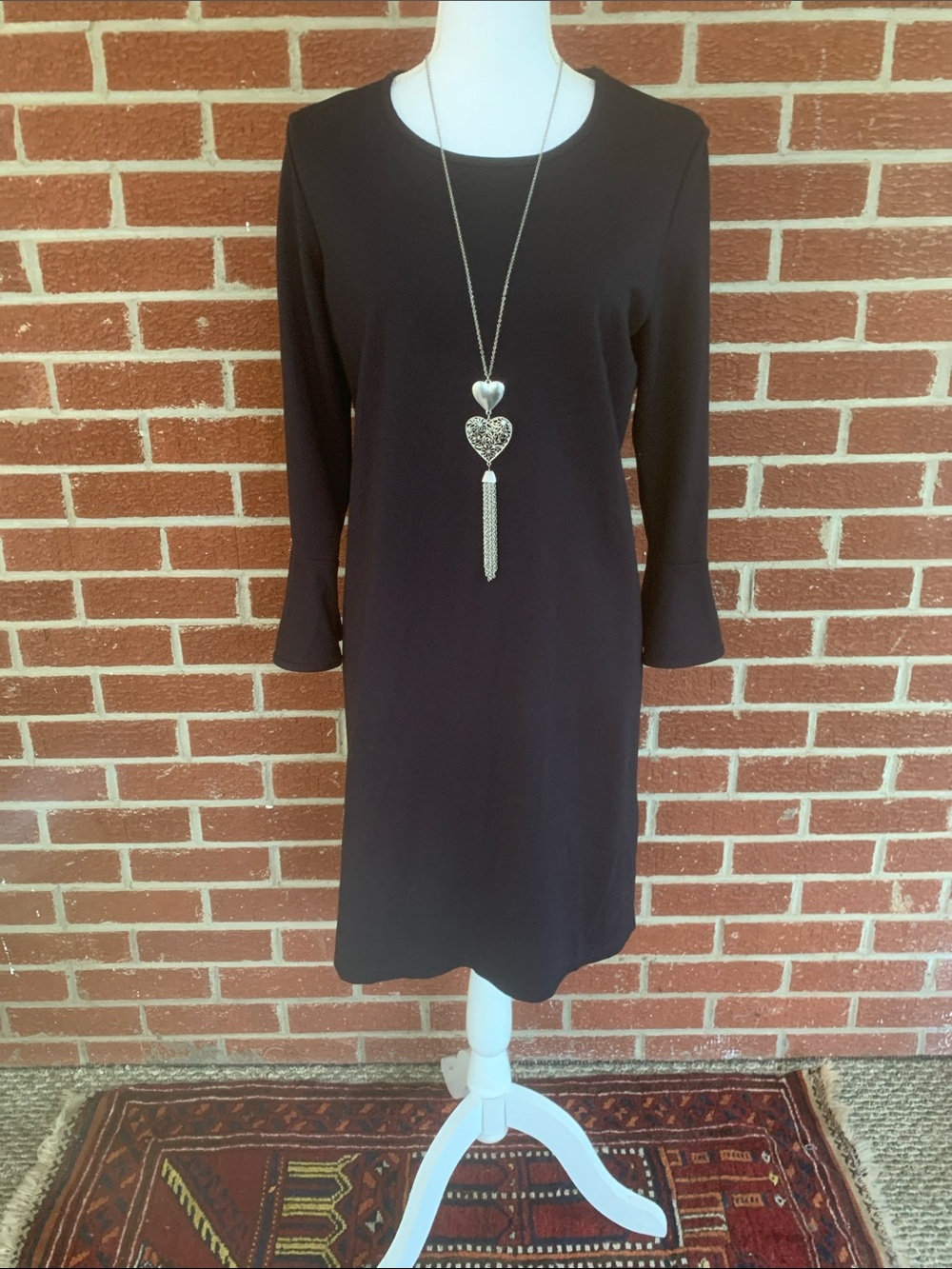 Estée Lauder LBD ( little black dress)